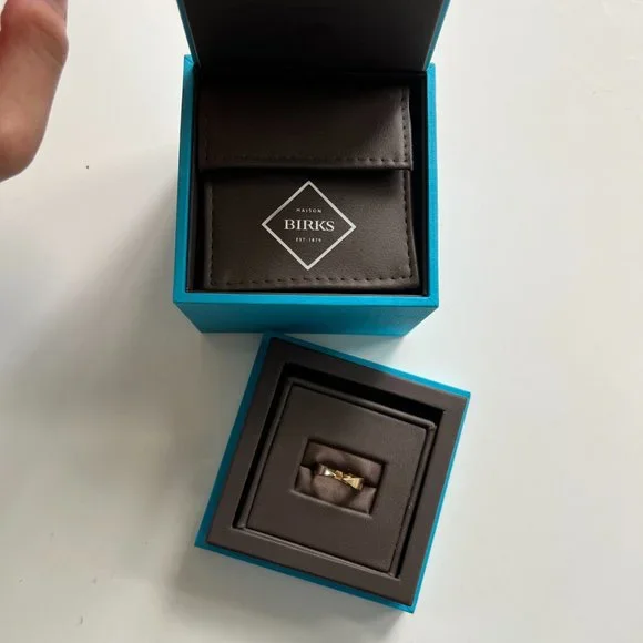 BIRKS - YELLOW GOLD OPEN RING - Picture 7 of 9